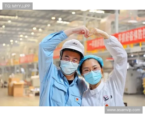 《英雄第四季》:当平凡的我们,窥见不凡的力量